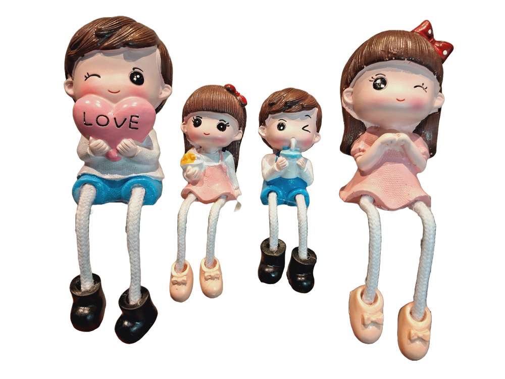 Happy Family Statue set of 4 Pink Couple